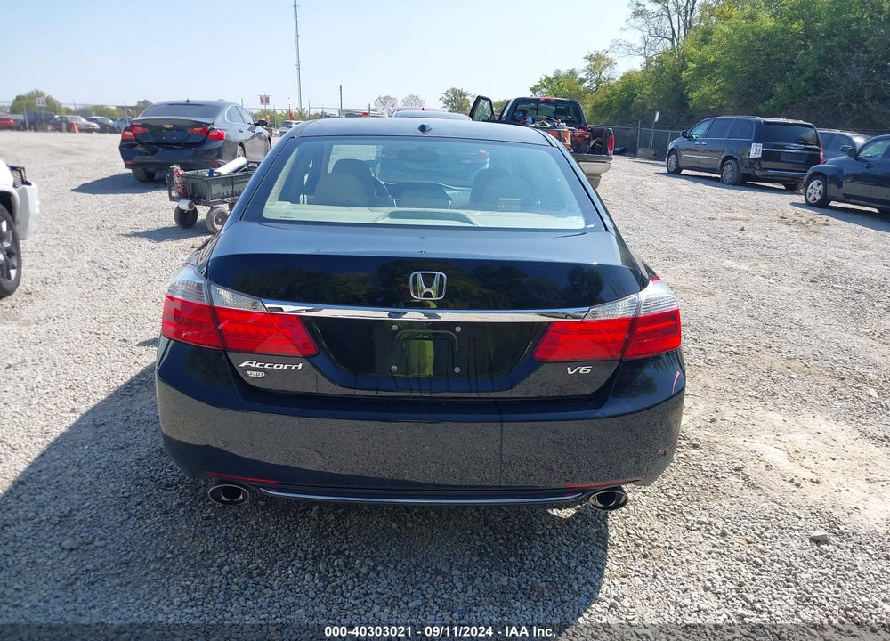 2015 HONDA ACCORD EX-L V-6 VIN: 1HGCR3F86FA005516