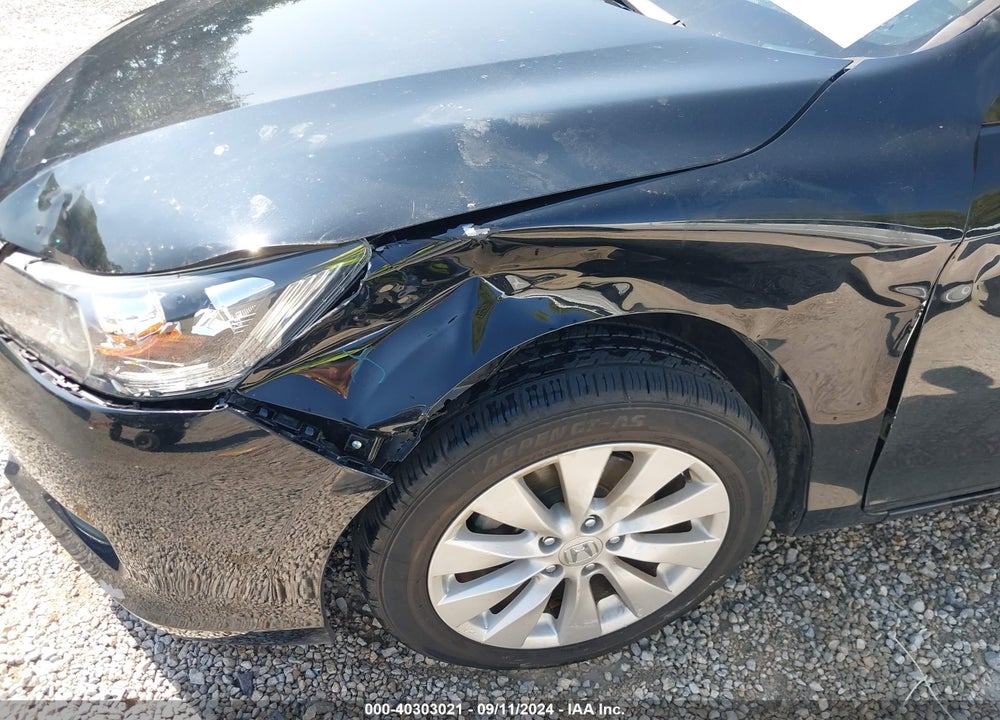 2015 HONDA ACCORD EX-L V-6 VIN: 1HGCR3F86FA005516