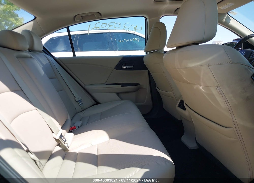 2015 HONDA ACCORD EX-L V-6 VIN: 1HGCR3F86FA005516