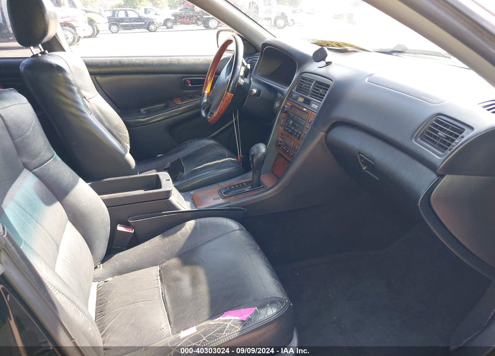 2001 LEXUS ES 300 VIN: JT8BF28G310289833