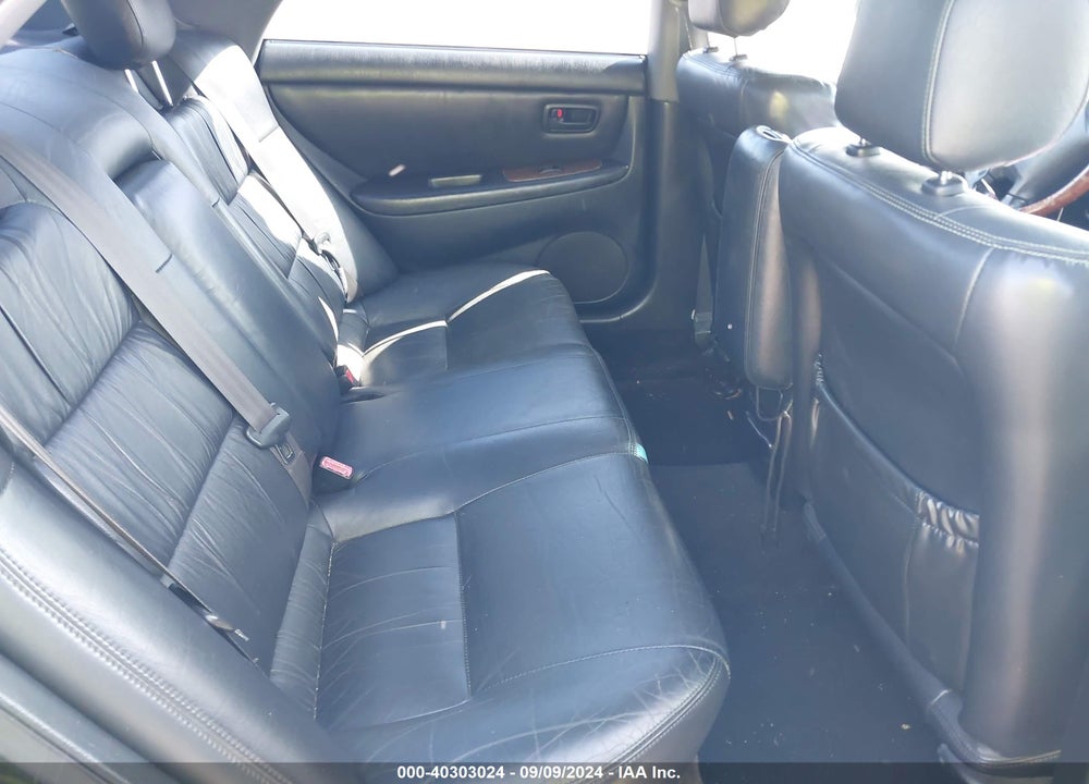2001 LEXUS ES 300 VIN: JT8BF28G310289833