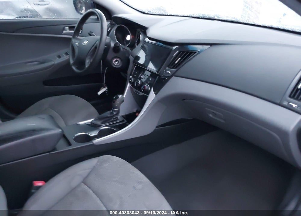 2014 HYUNDAI SONATA GLS VIN: 5NPEB4AC9EH889343
