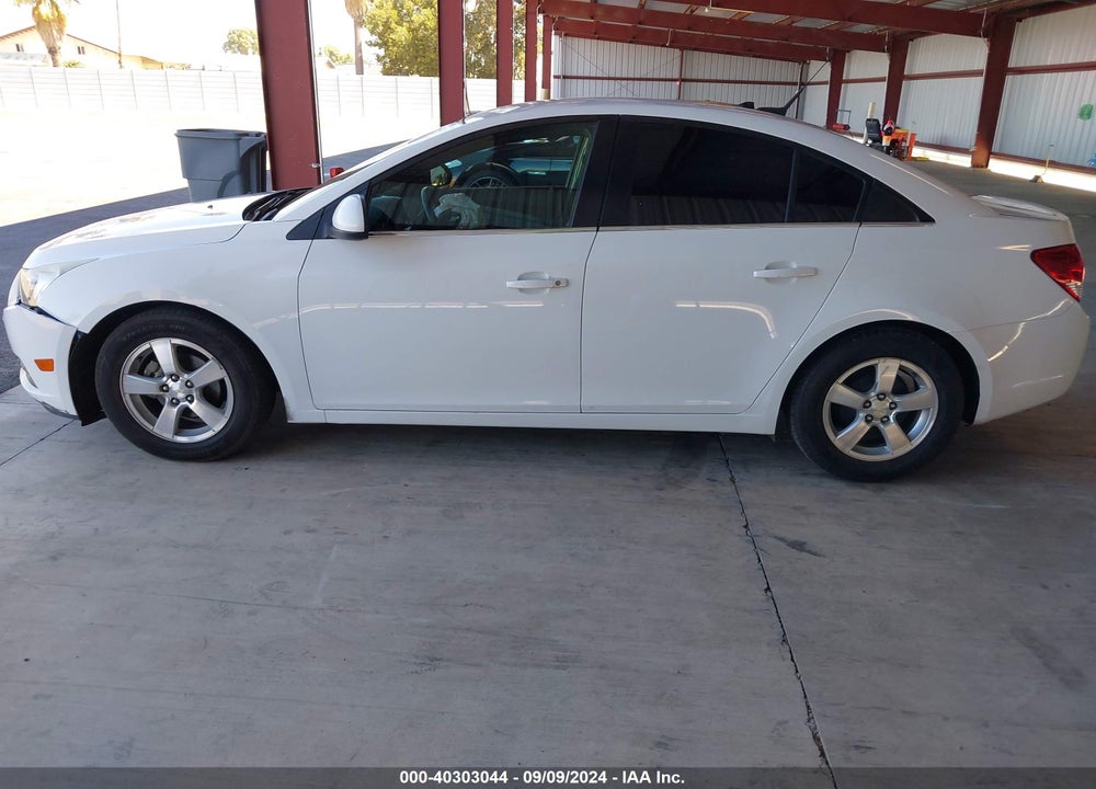 2014 CHEVROLET CRUZE 1LT AUTO VIN: 1G1PC5SB8E7265161