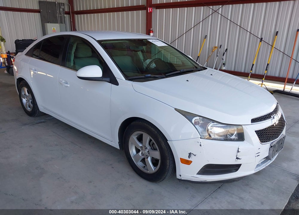 2014 CHEVROLET CRUZE 1LT AUTO VIN: 1G1PC5SB8E7265161