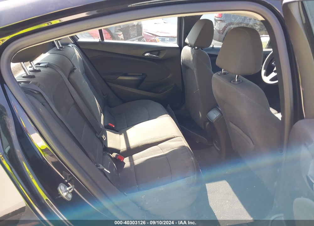 2018 CHEVROLET CRUZE LT AUTO VIN: 1G1BE5SM2J7206929