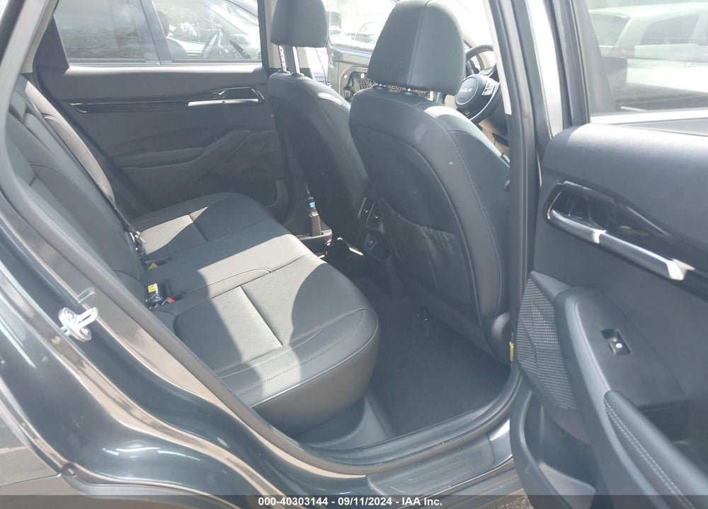 2023 KIA SELTOS SX TURBO VIN: KNDETCA24P7436110
