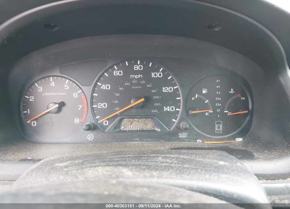 1999 HONDA ACCORD LX VIN: 1HGCG324XXA020000