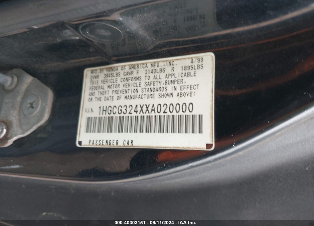 1999 HONDA ACCORD LX VIN: 1HGCG324XXA020000