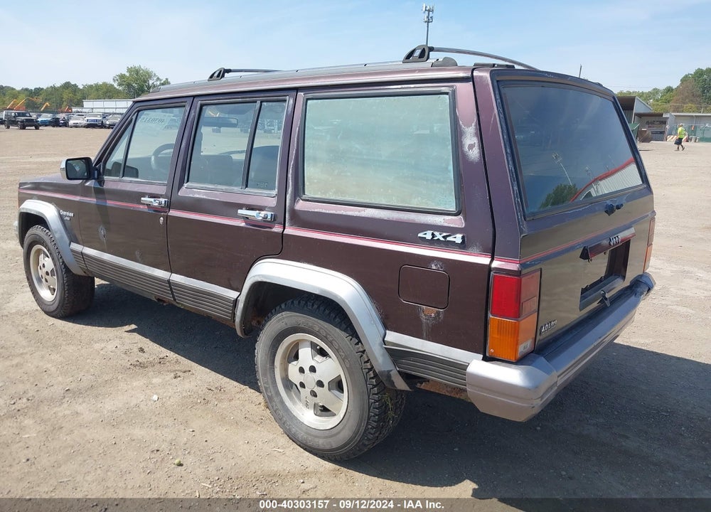 1992 JEEP CHEROKEE LAREDO VIN: 1J4FJ58S9NL153633
