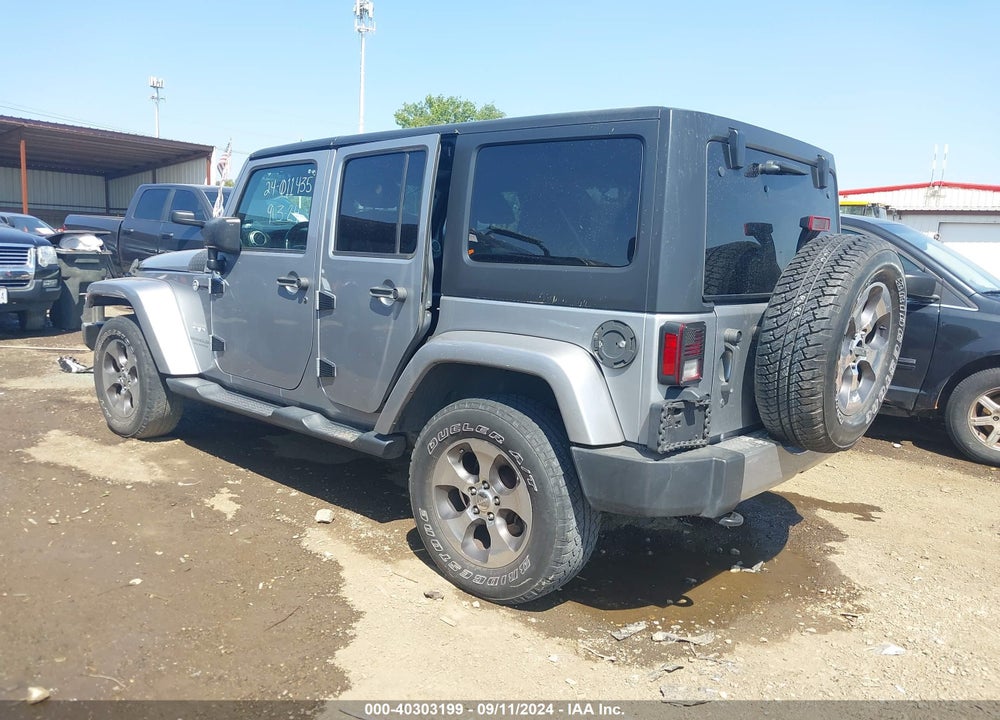 2017 JEEP WRANGLER UNLIMITED SAHARA 4X4 VIN: 1C4BJWEG8HL748911