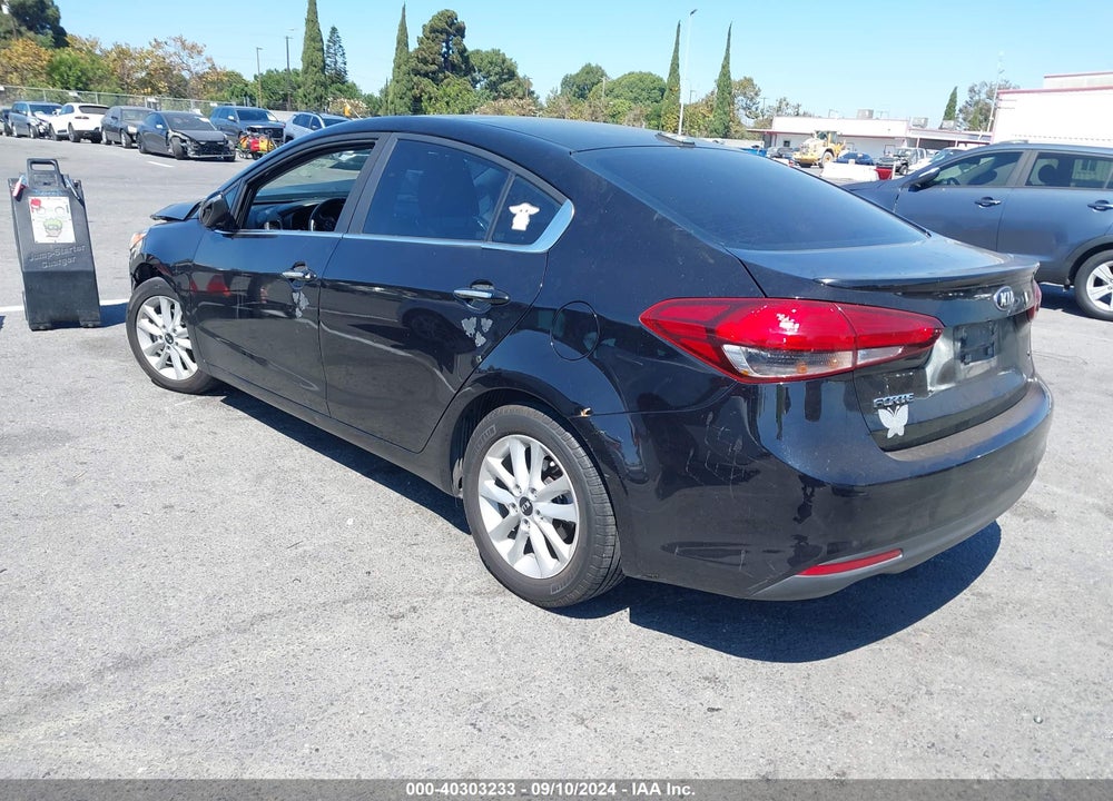 2017 KIA FORTE S VIN: 3KPFL4A71HE039137