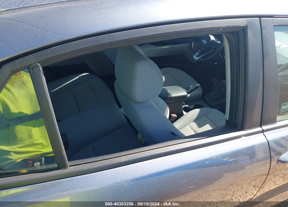 2019 KIA RIO S VIN: 3KPA24AB9KE201735