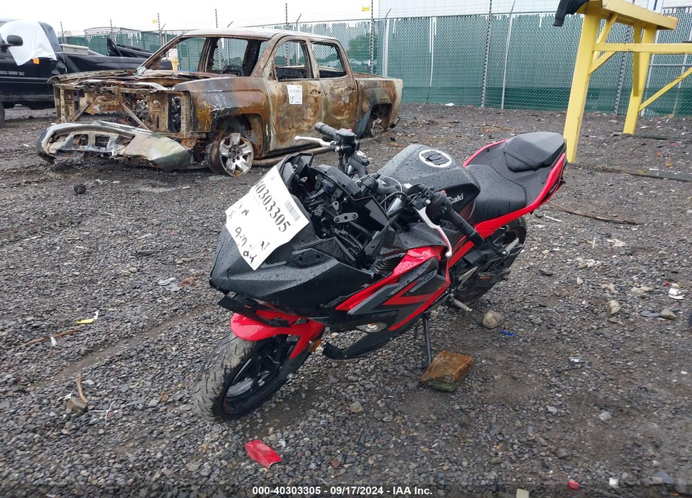 2024 KAWASAKI EX500 VIN: ML5EXGG14RDA03611