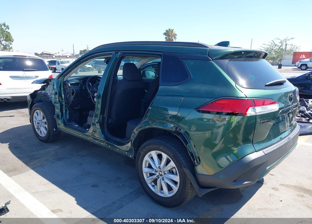 2022 TOYOTA COROLLA CROSS LE VIN: 7MUCAAAG9NV010807