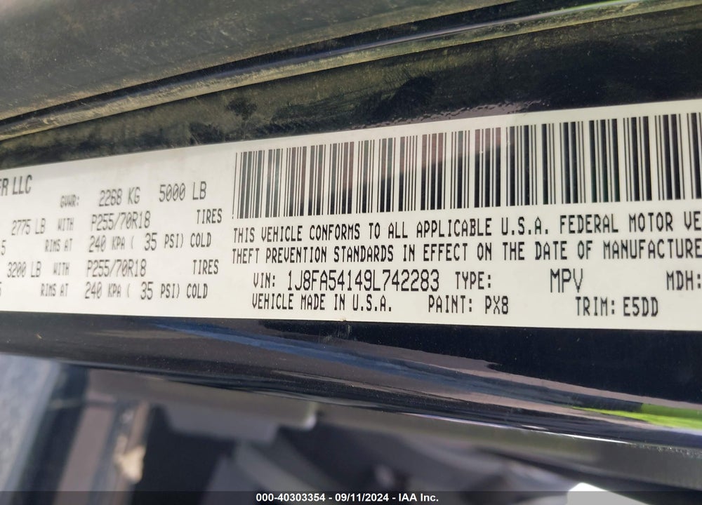 2009 JEEP WRANGLER SAHARA VIN: 1J8FA54149L742283