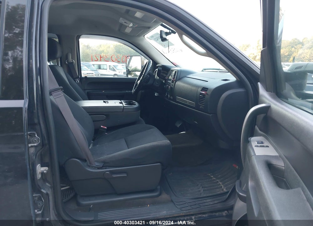 2011 CHEVROLET SILVERADO 2500HD LT VIN: 1GC1KXC83BF198789