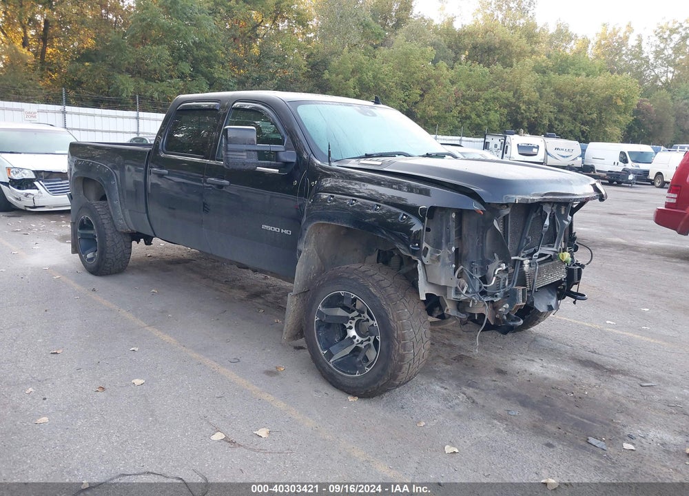 2011 CHEVROLET SILVERADO 2500HD LT VIN: 1GC1KXC83BF198789