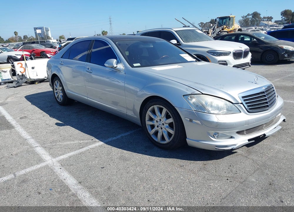 2007 MERCEDES-BENZ S 550 VIN: WDDNG71X57A046780