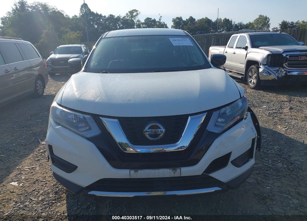 2018 NISSAN ROGUE S VIN: 5N1AT2MV6JC789828