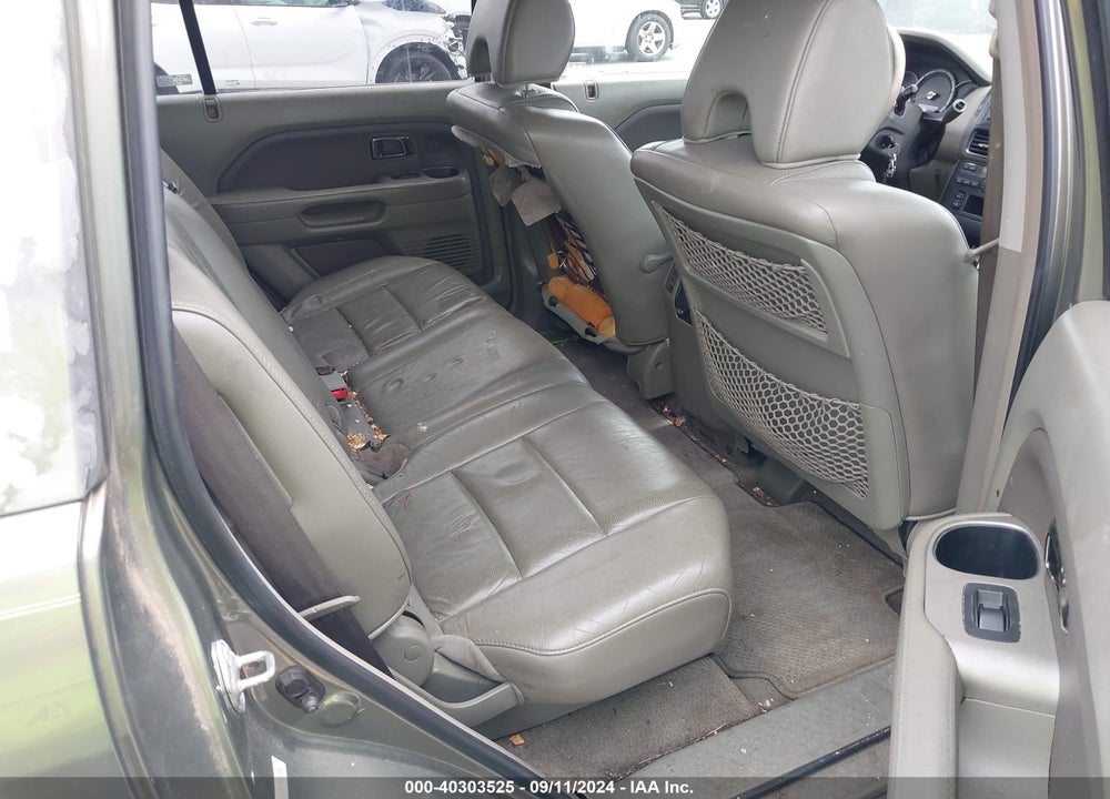 2007 HONDA PILOT EX-L VIN: 5FNYF28537B038881