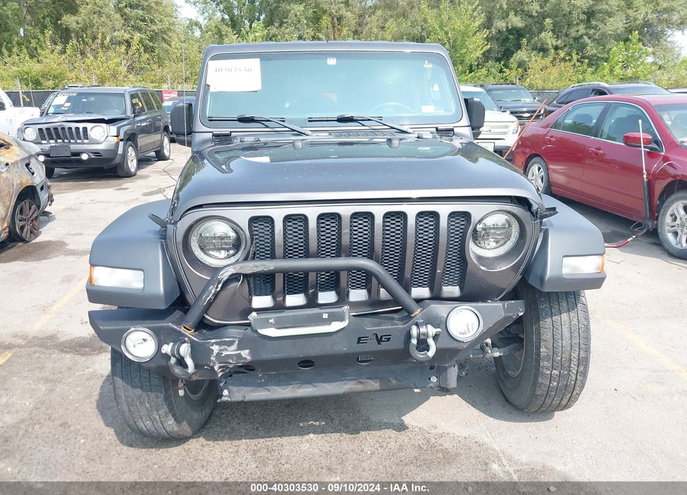 2018 JEEP WRANGLER UNLIMITED SPORT S 4X4 VIN: 1C4HJXDG3JW138503