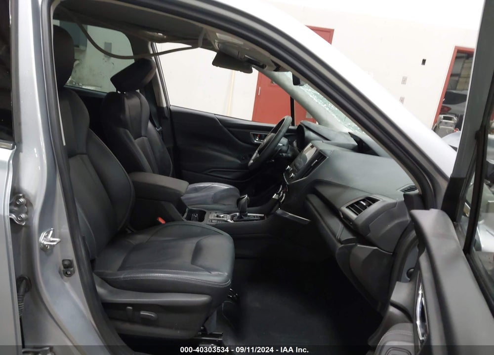 2022 SUBARU FORESTER TOURING VIN: JF2SKARC3NH482141