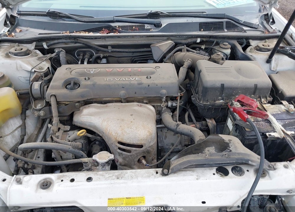 2004 TOYOTA CAMRY LE VIN: JTDBE32K940279111