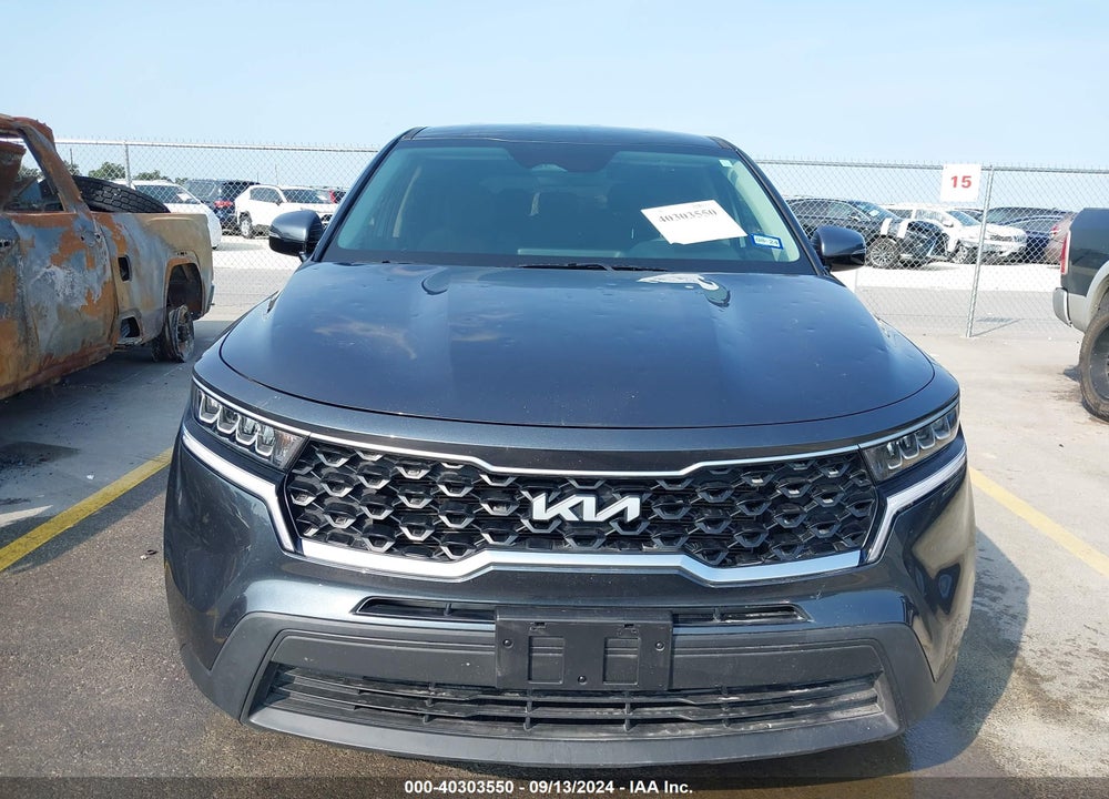 2022 KIA SORENTO LX VIN: 5XYRG4LC8NG148978