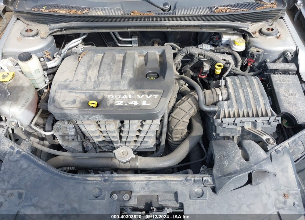 2013 CHRYSLER 200 LX VIN: 1C3CCBAB7DN670092