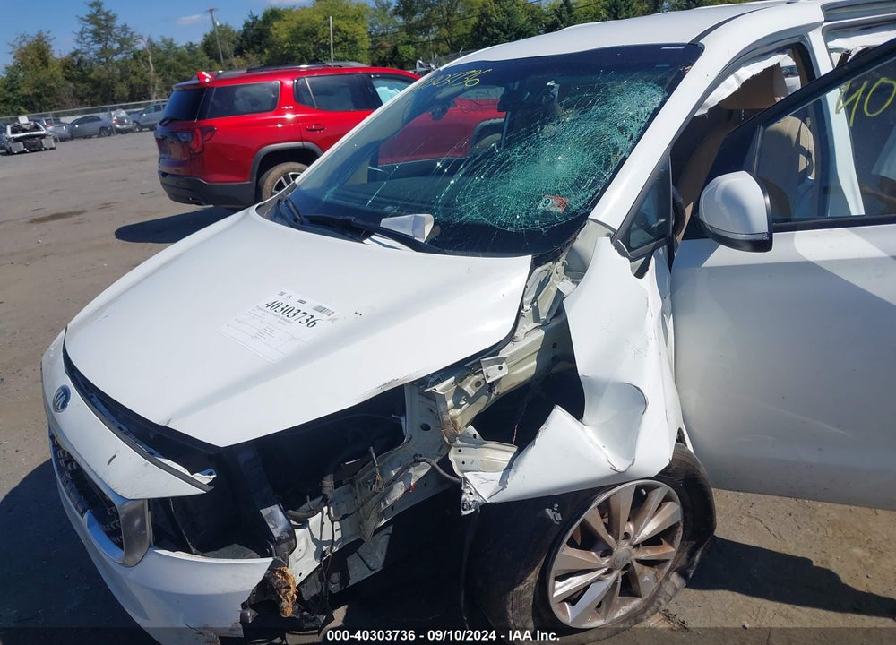 2016 KIA SEDONA LX VIN: KNDMB5C13G6114370