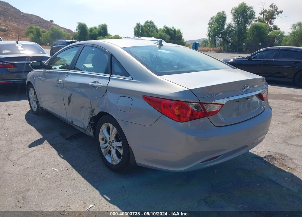 2011 HYUNDAI SONATA LIMITED VIN: 5NPEC4AC4BH268813