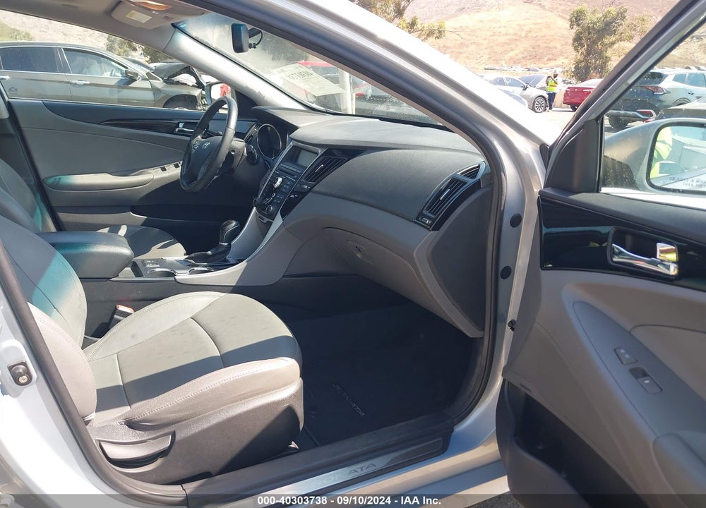 2011 HYUNDAI SONATA LIMITED VIN: 5NPEC4AC4BH268813