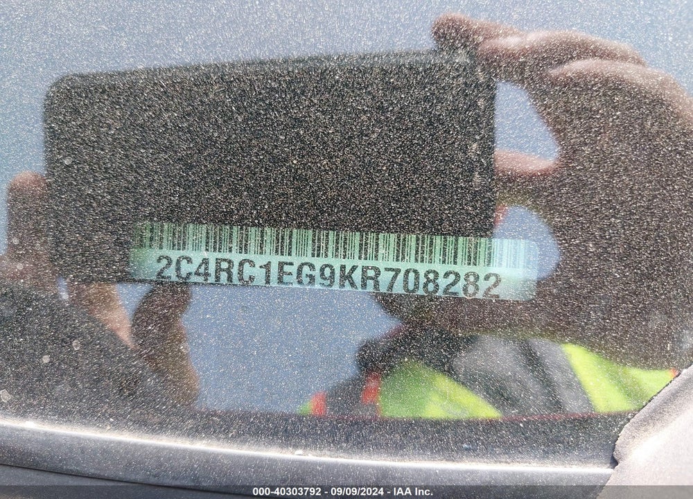 2019 CHRYSLER PACIFICA TOURING L PLUS VIN: 2C4RC1EG9KR708282