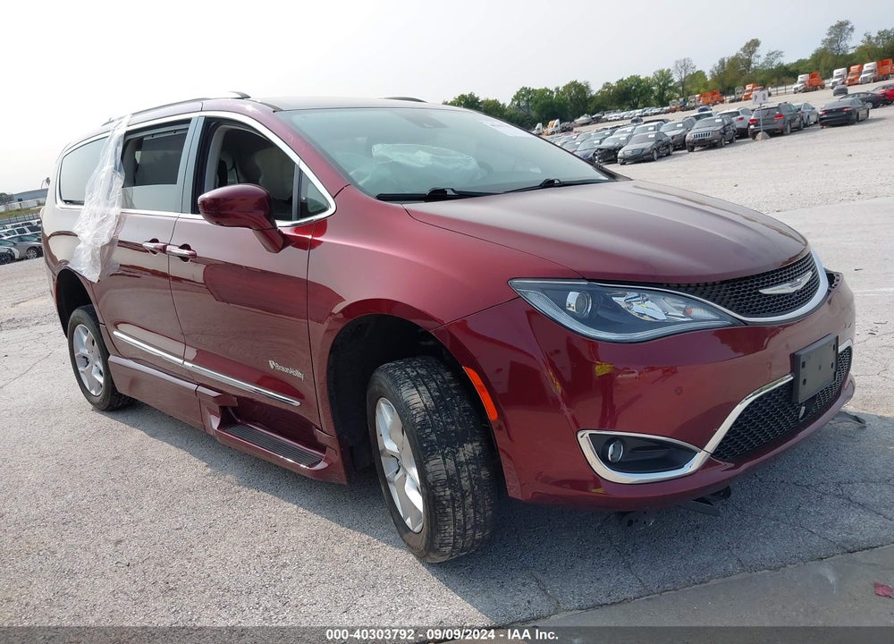 2019 CHRYSLER PACIFICA TOURING L PLUS VIN: 2C4RC1EG9KR708282