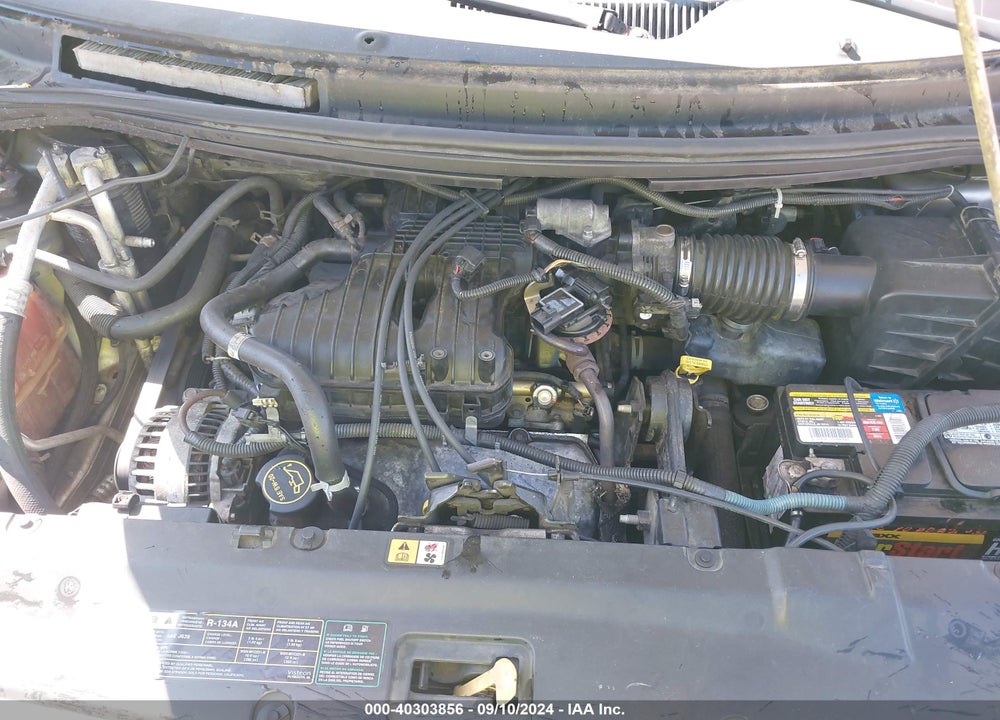 2004 FORD FREESTAR SE VIN: 2FMZA516X4BA14718