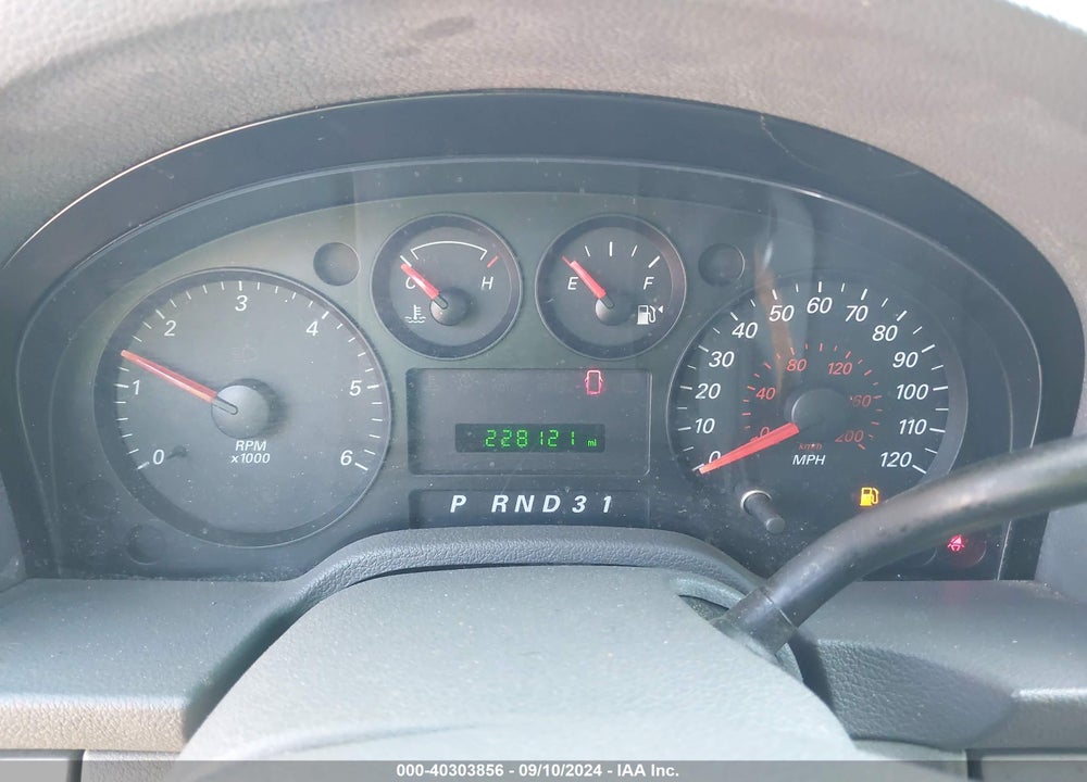 2004 FORD FREESTAR SE VIN: 2FMZA516X4BA14718