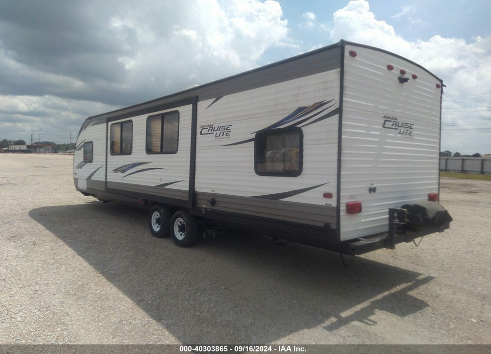 2017 FOREST RIVER SALEM VIN: 4X4TSMC27H7413719