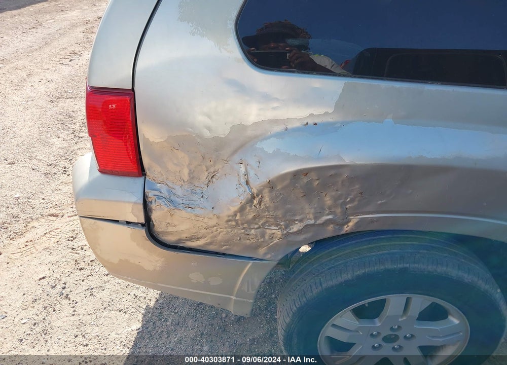 2007 MITSUBISHI ENDEAVOR LS VIN: 4A4MN21S97E074215