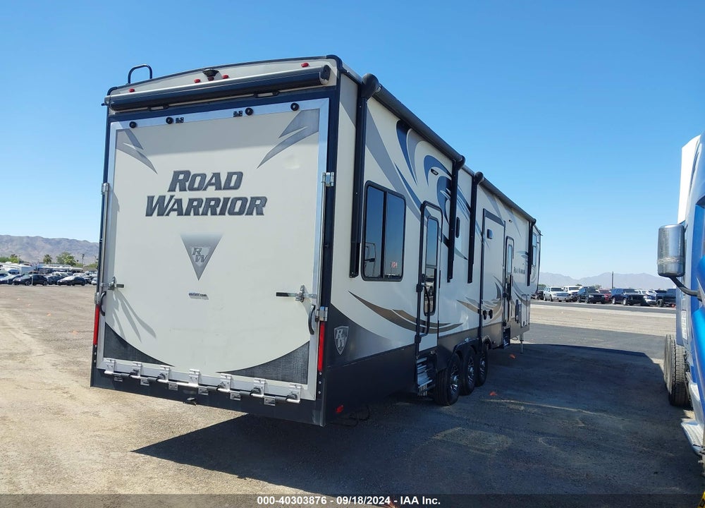 2017 HEARTLAND RV VIN: 5SFCG4330HE336765