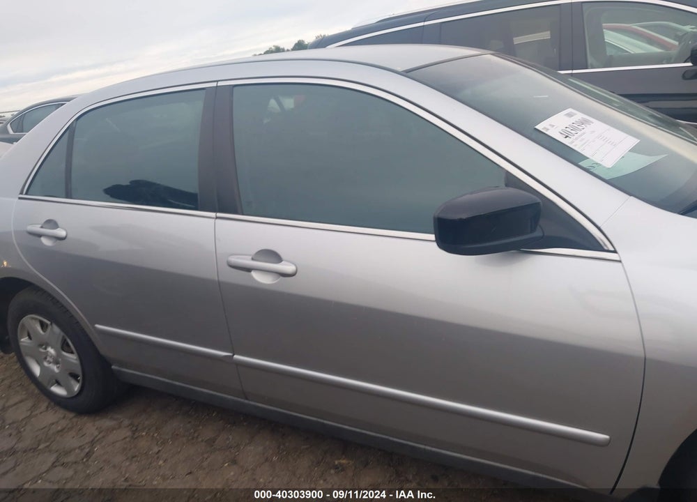2005 HONDA ACCORD 2.4 LX VIN: 3HGCM564X5G712433