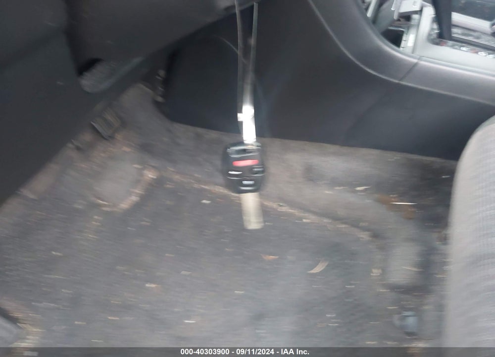 2005 HONDA ACCORD 2.4 LX VIN: 3HGCM564X5G712433