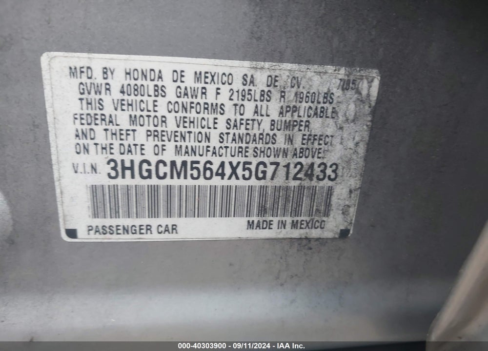 2005 HONDA ACCORD 2.4 LX VIN: 3HGCM564X5G712433