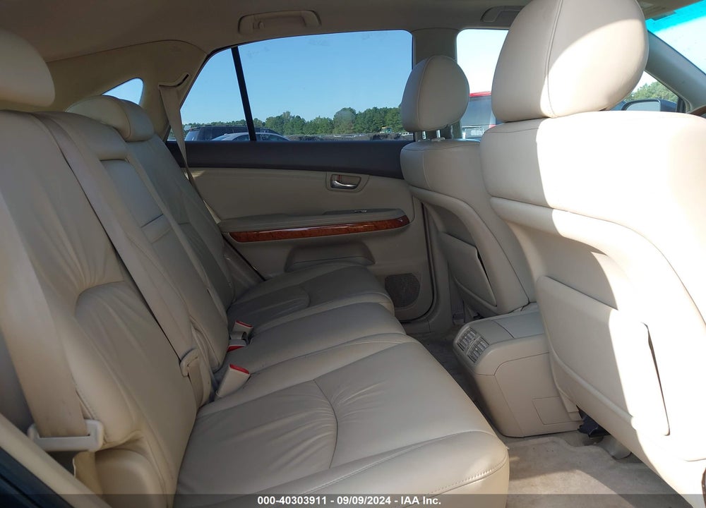 2004 LEXUS RX 330 VIN: JTJGA31U940001262