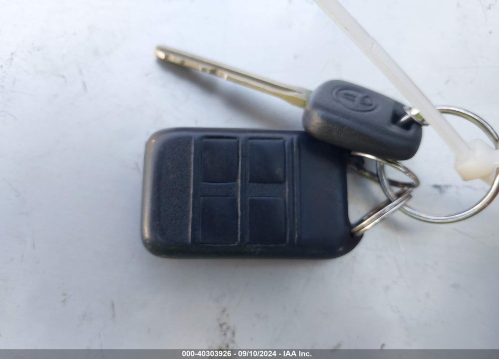 2003 TOYOTA CELICA GT VIN: JTDDR32T930146711