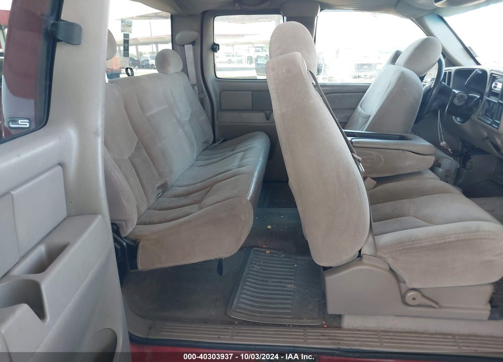 2005 CHEVROLET SILVERADO 1500 LS VIN: 2GCEC19VX51238872