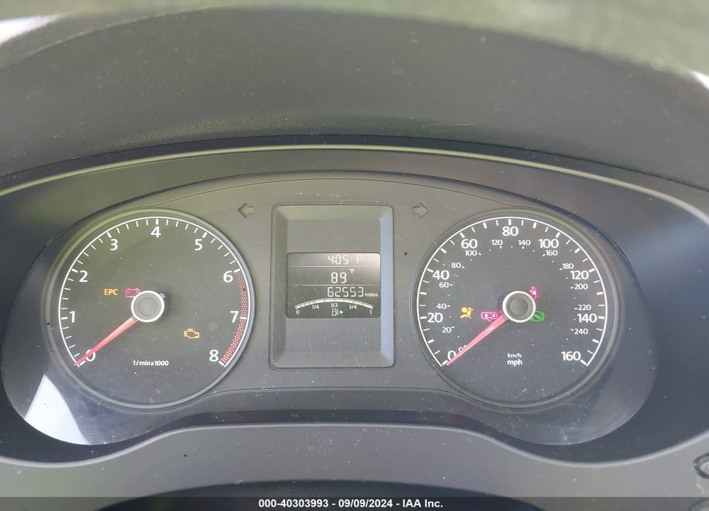 2013 VOLKSWAGEN JETTA 2.0L S VIN: 3VW2K7AJ0DM379102