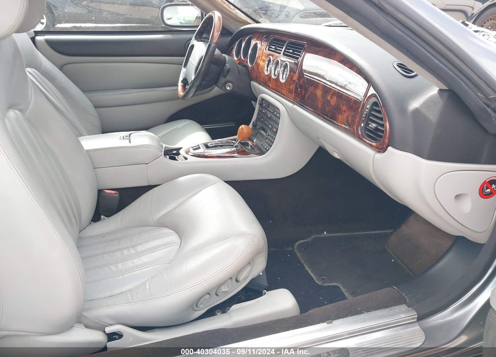 2005 JAGUAR XK8 VIN: SAJDA42C852A43496