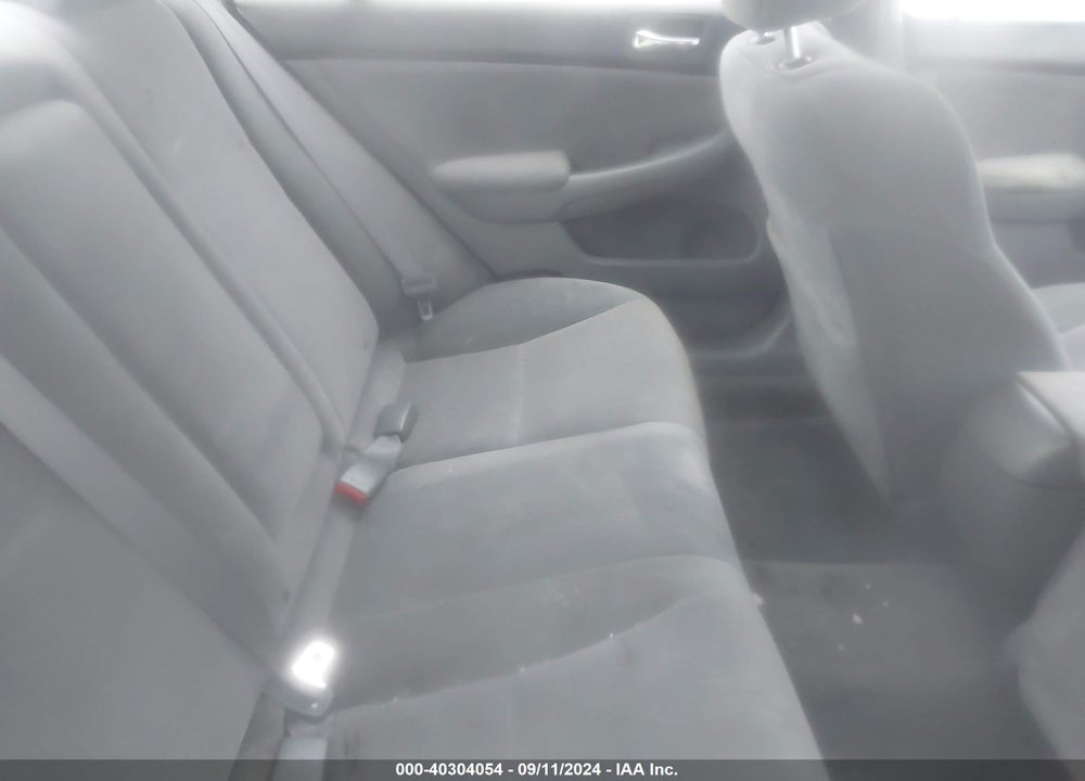 2004 HONDA ACCORD 2.4 LX VIN: 1HGCM56374A075487