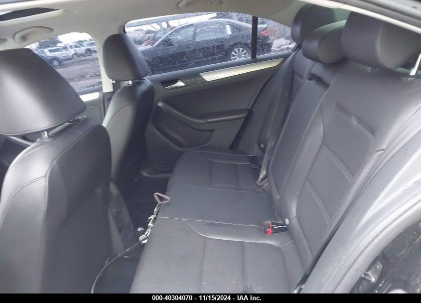 2017 VOLKSWAGEN JETTA 1.4T SE VIN: 3VWDB7AJ2HM371291