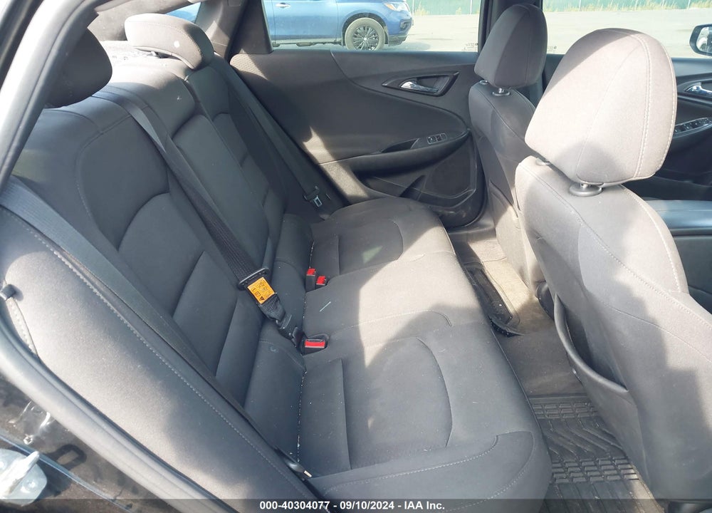 2019 CHEVROLET MALIBU VIN: 1G1ZD5ST7KF104557
